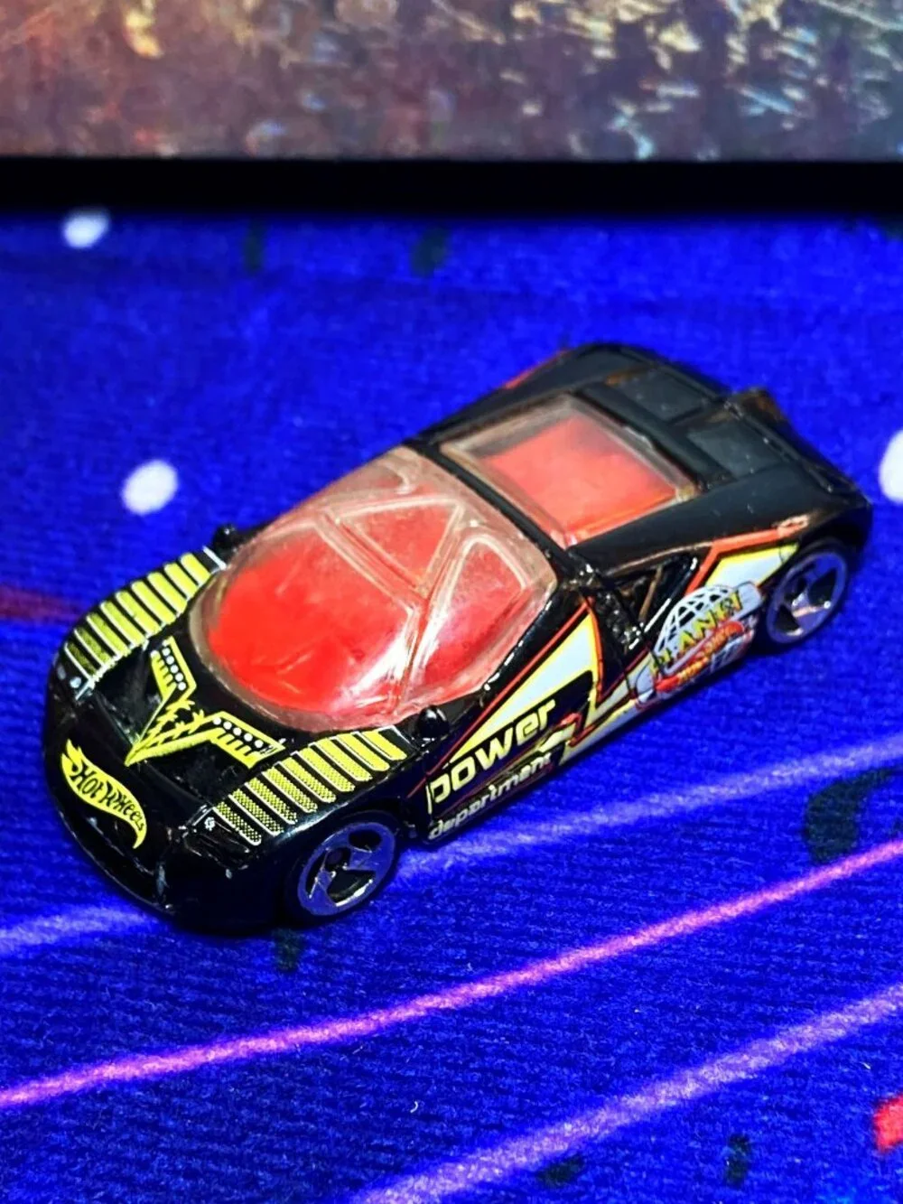 VINTAGE HOT WHEELS * 1997 * FORD GT-90 PLANET POWER CAR TOY DIECAST 1:64
